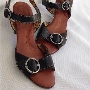 Naya Tawny sandals, 8 1/2, very nice!